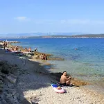 8237c Διαμέρισμα