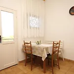 8237c Διαμέρισμα Kukljica