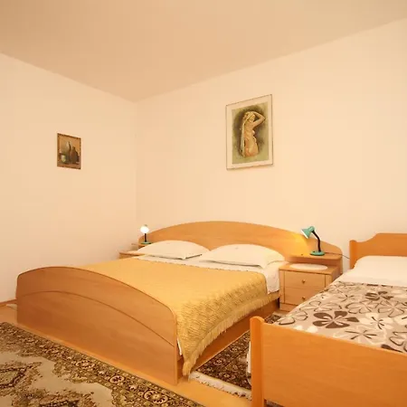 8237c Appartement Kukljica